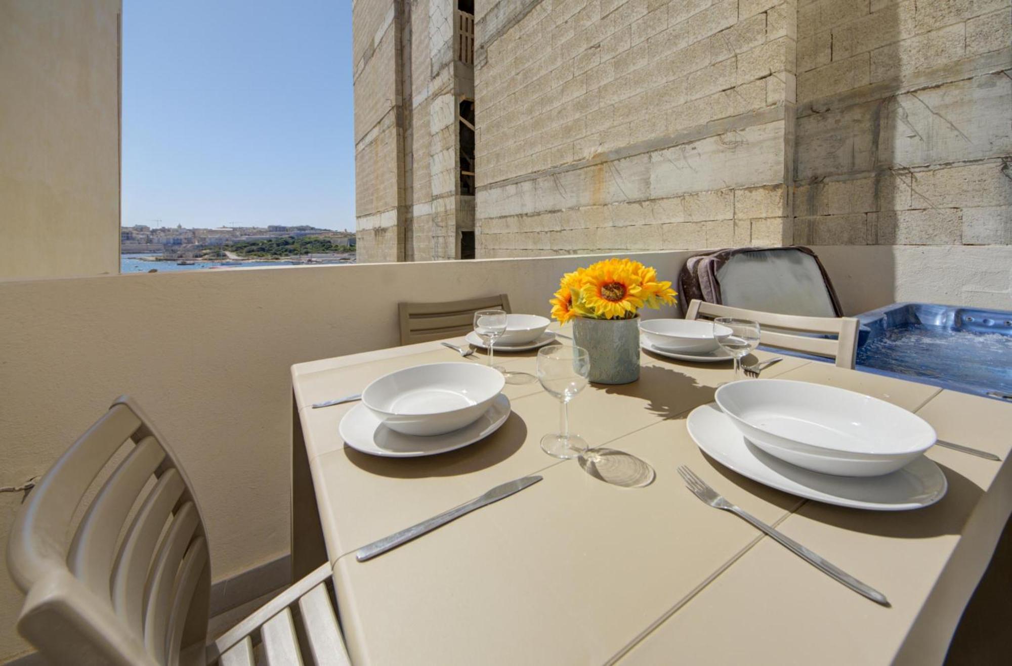 Sapphire Residences - Sliema 2 Bedroom Apartments With Views By Shortletsmalta Exteriör bild